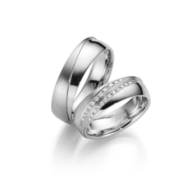 Weissgoldringe Brillanten diagonal